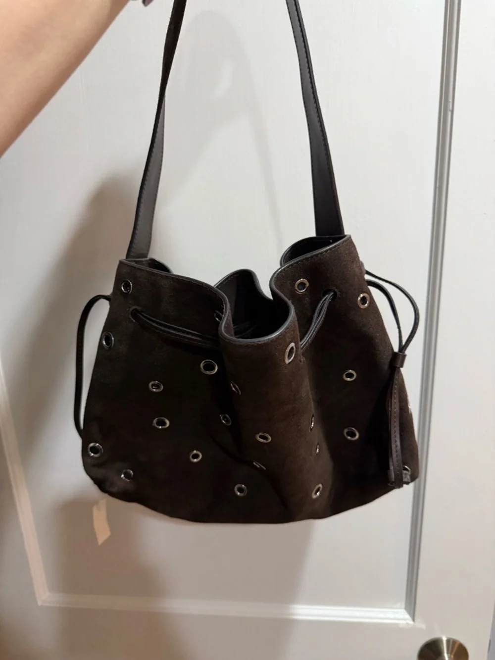 NWT Madewell Suede Bucket Grommet Bag - Picture 5 of 9